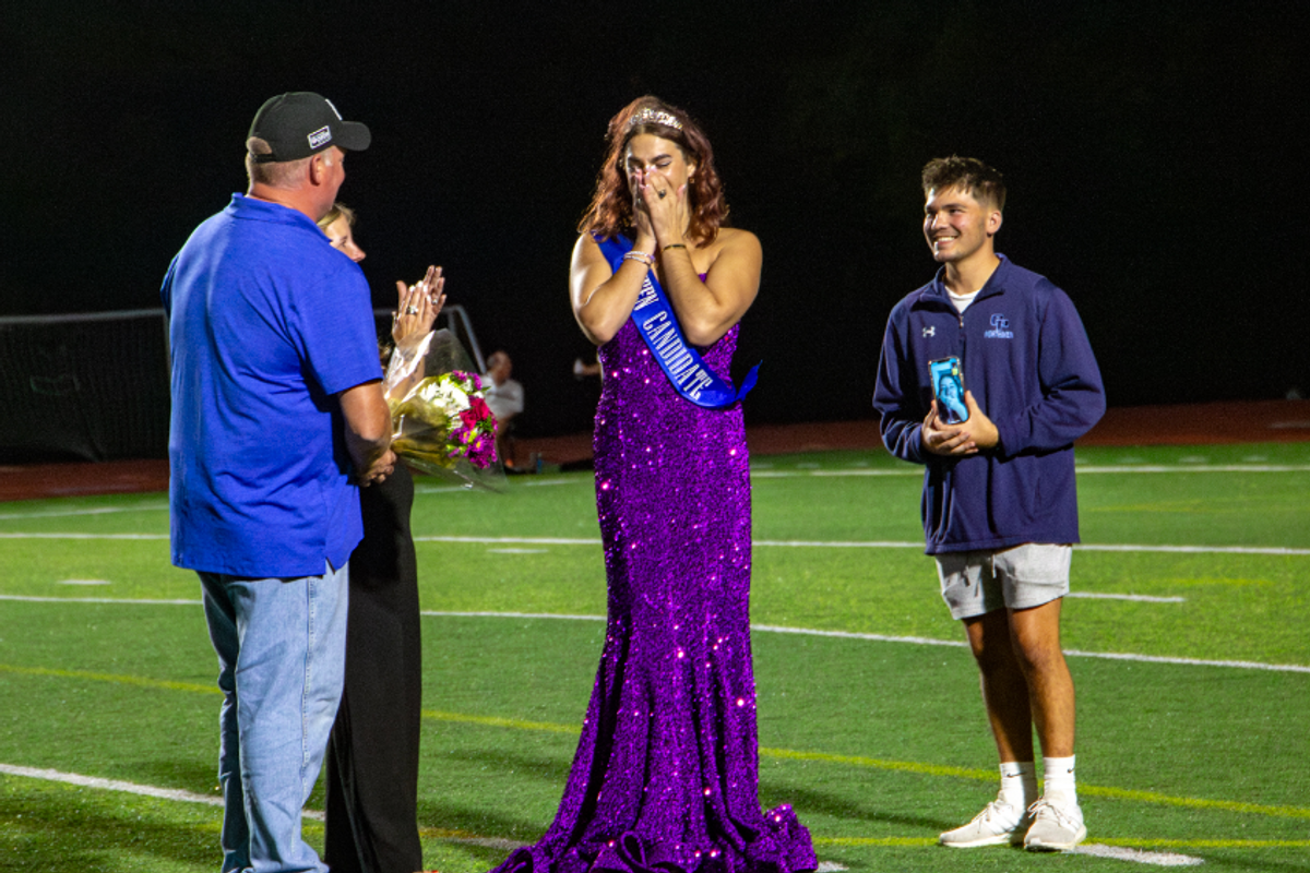 Missouri high school crowns its first male homecoming queen